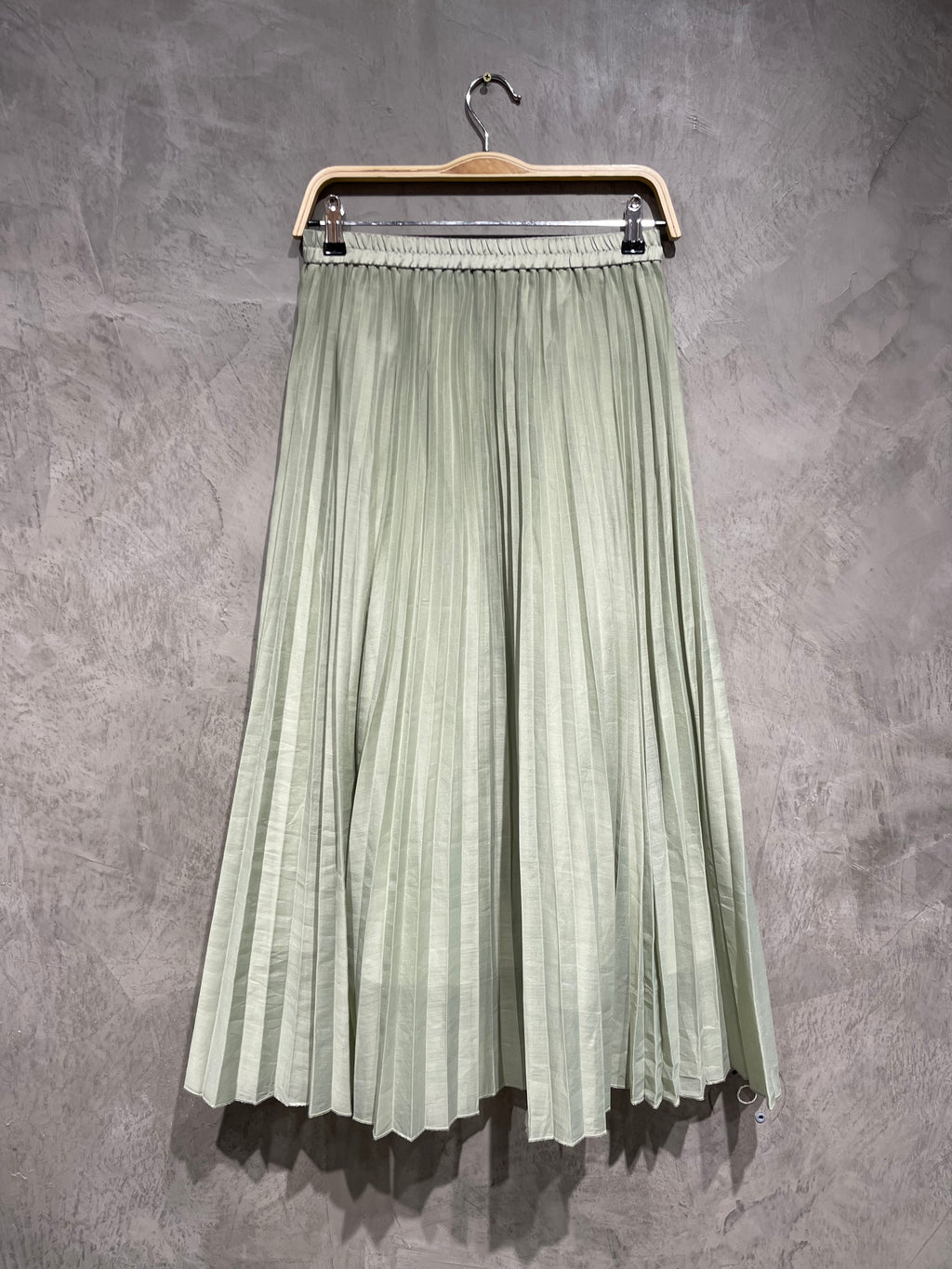 Skirt Plain Pleated Sage Green S011