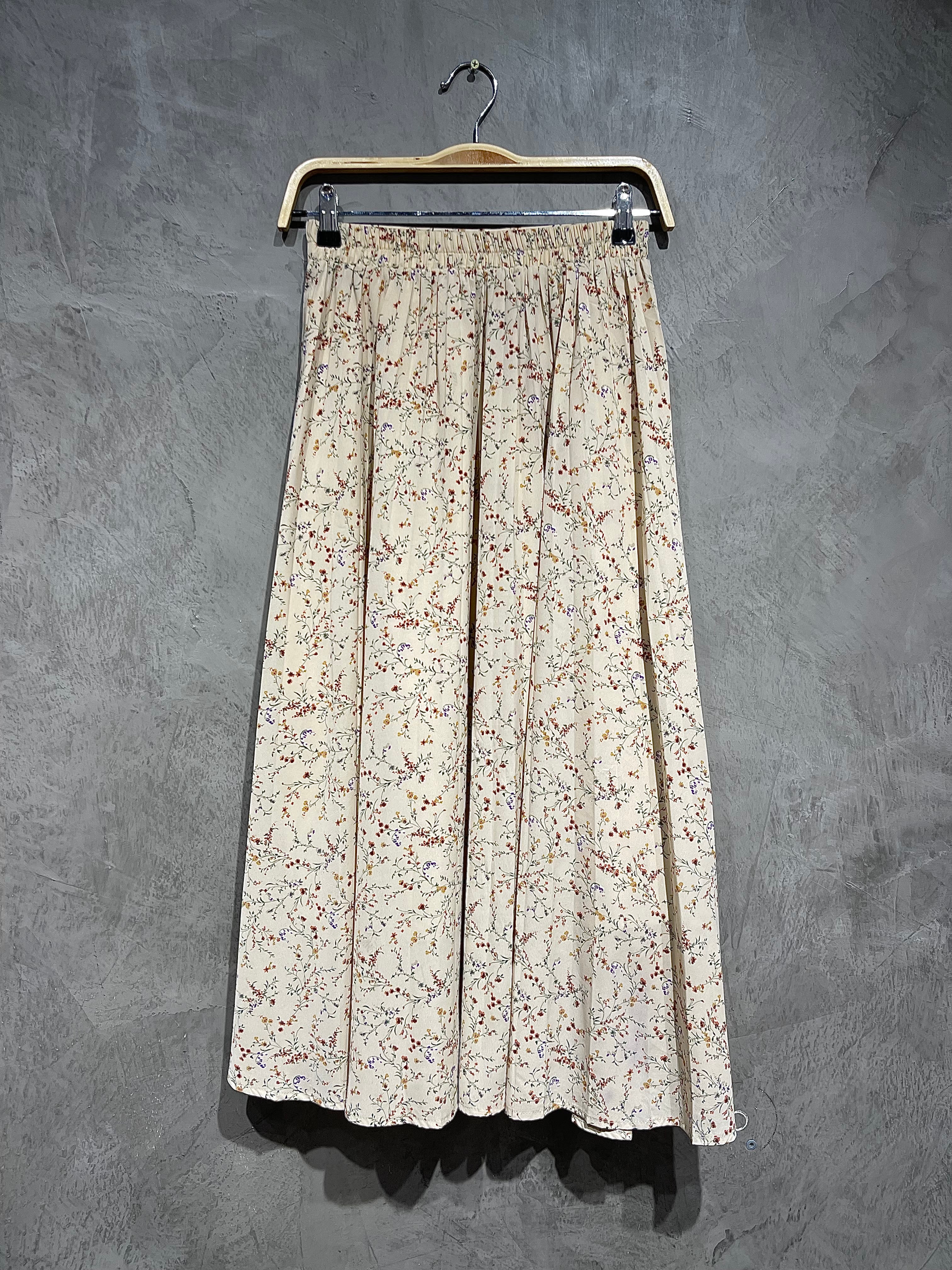 Skirt Printed Floral Pleated Beige S006