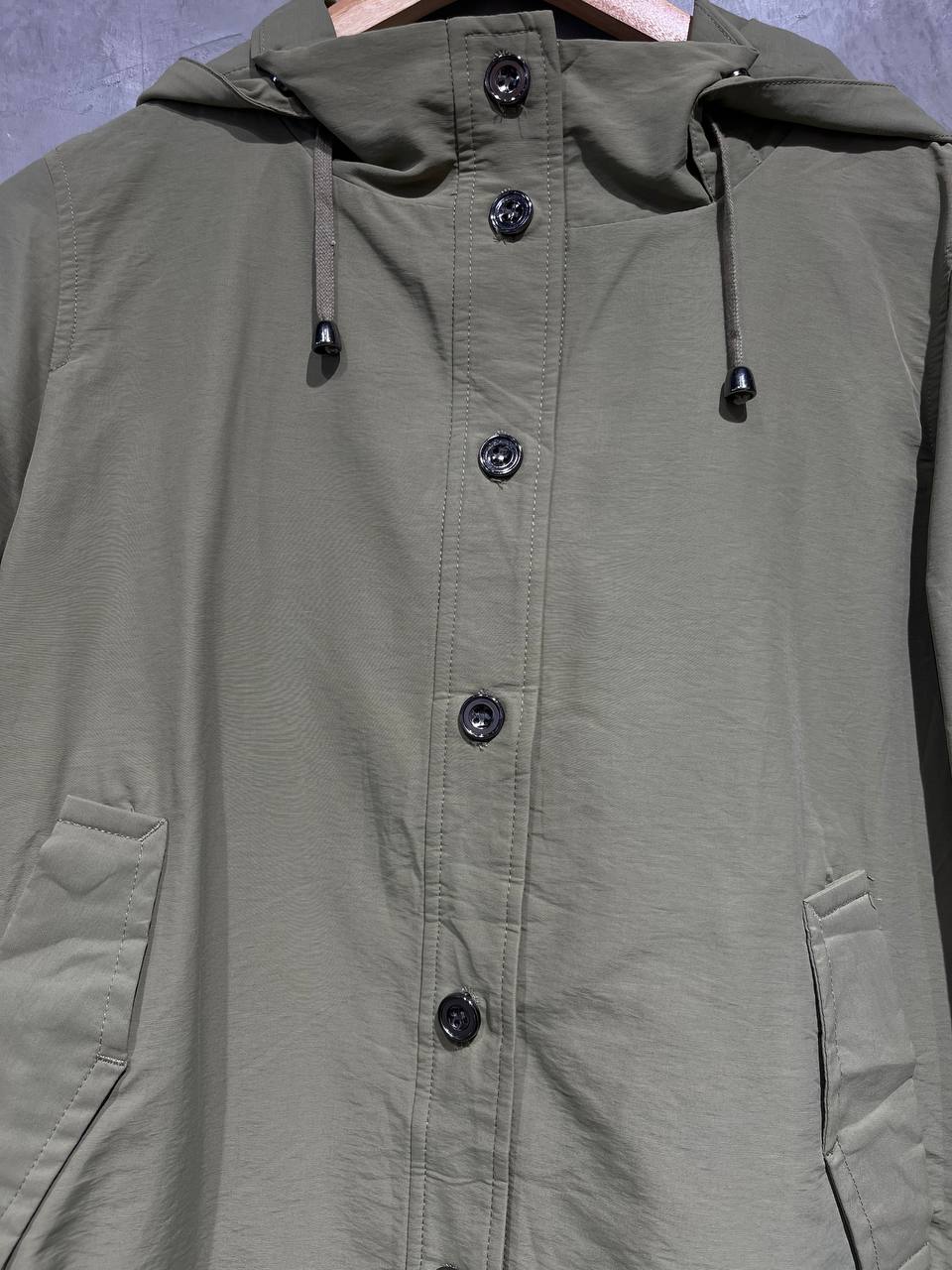 Windbreaker Full Button With Hoodie Green W005