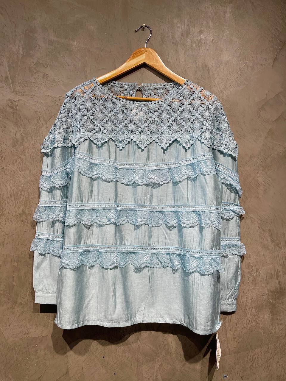 Blouse Lace Ruffle Balloon Sleeved Blue B123