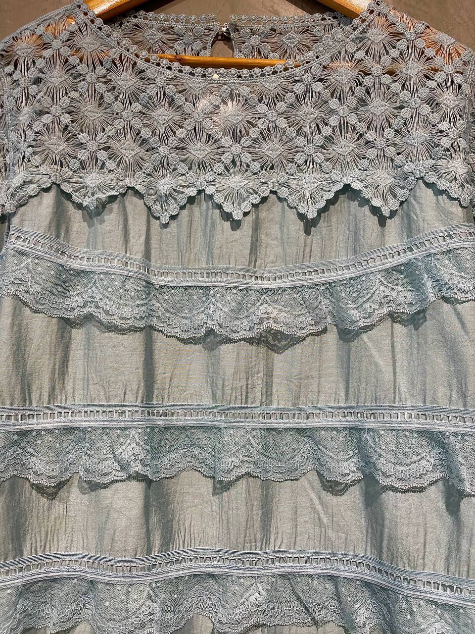 Blouse Lace Ruffle Balloon Sleeved Blue B123