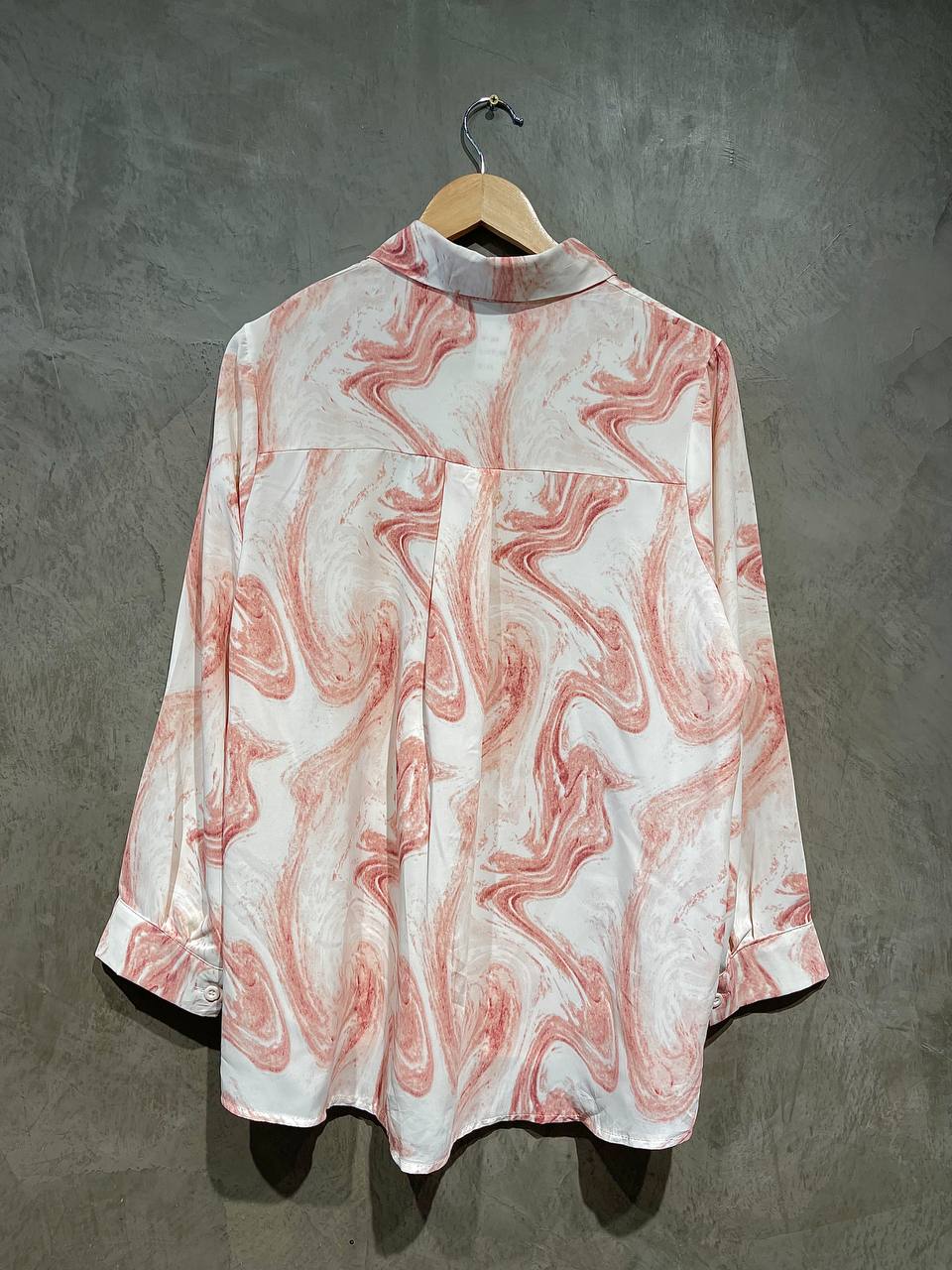 Blouse Abstract Full Button Pink B124