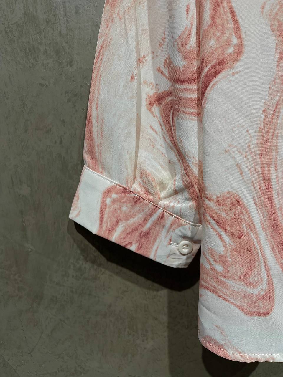 Blouse Abstract Full Button Pink B124