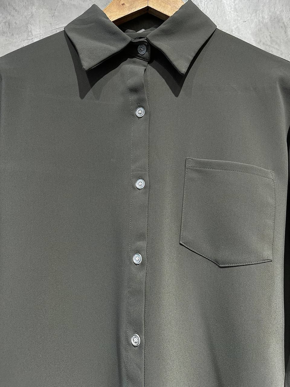 Blouse Smart Casual Full Button Green B168